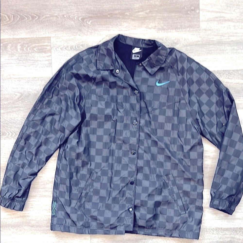 Nike BLACK Checkered Windbreaker M OVERSIZED